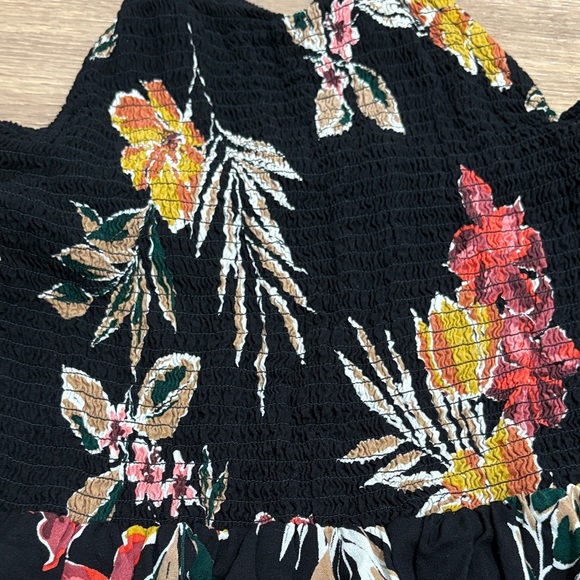 Patrons of Prace Floral Halter Crop Top - Size Large - Picture 3 of 8